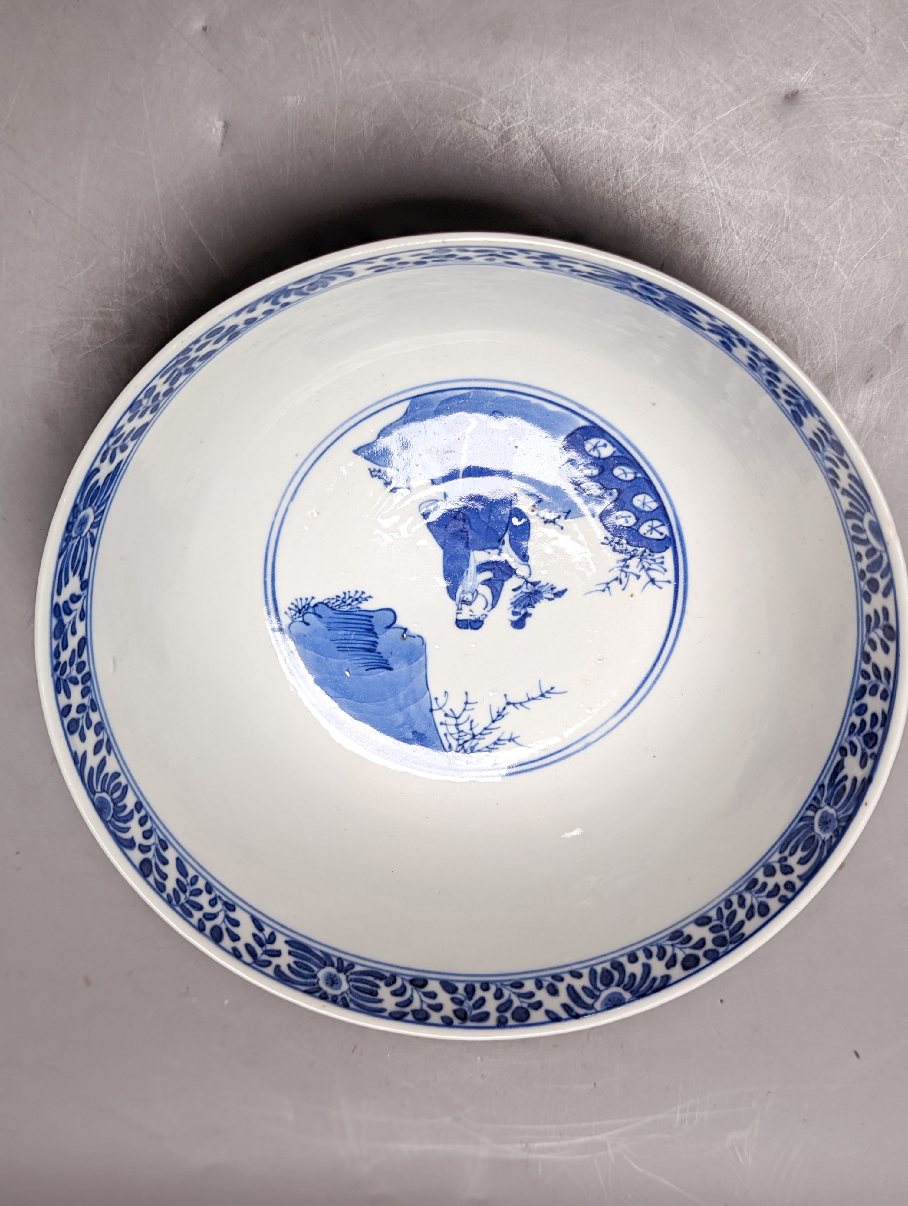 A 19th century Chinese porcelain bowl, transfer printed pillow, a Japanese Imari jar and cover and three Imari plates 21cm